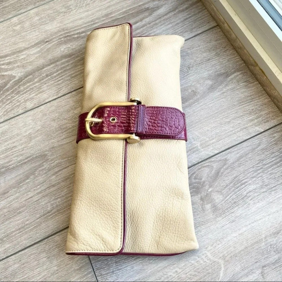 BCBGMAXAZRIA  Cream Leather Clutch - Picture 2 of 16